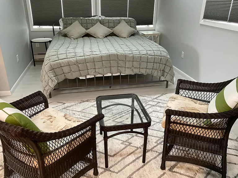 108 E Shore Dr — Photo 14
