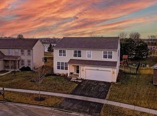 1900 Beachview Rd, Hampshire, IL 60140