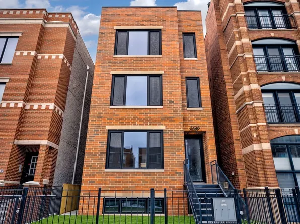 2448 W Diversey Ave #1, Chicago, IL 60647