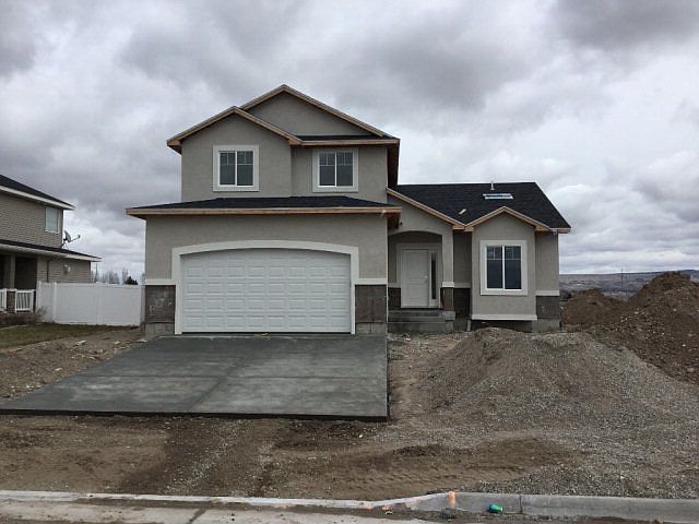 1st image of 4641 Blackstone Dr