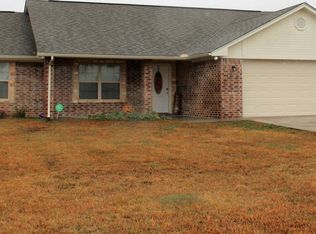 4700 Newport Rd, Lone Grove, OK 73443