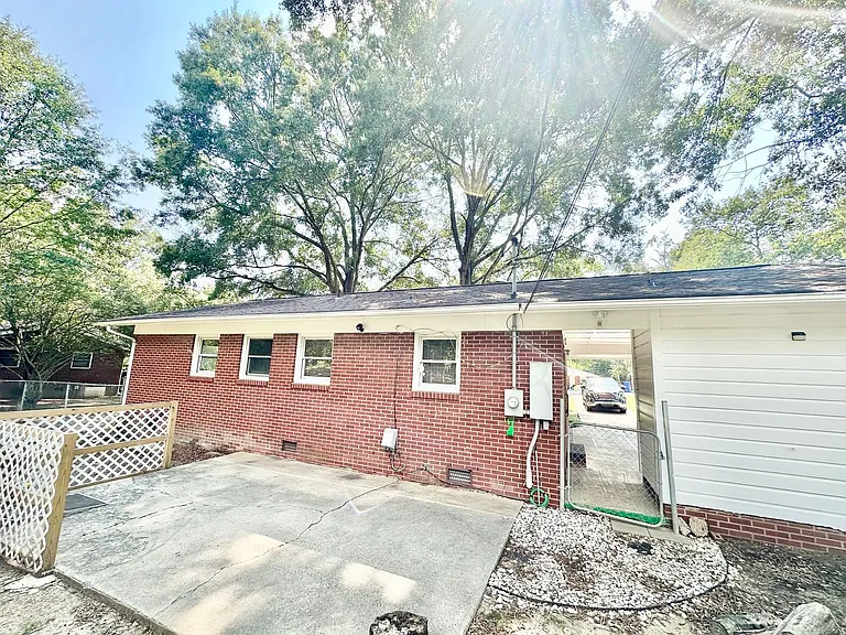 1644 Nicholson Ave — Photo 2