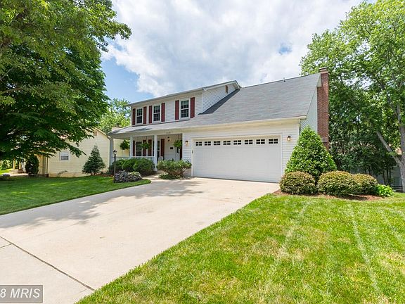 2nd image of 15430 Beachview Dr