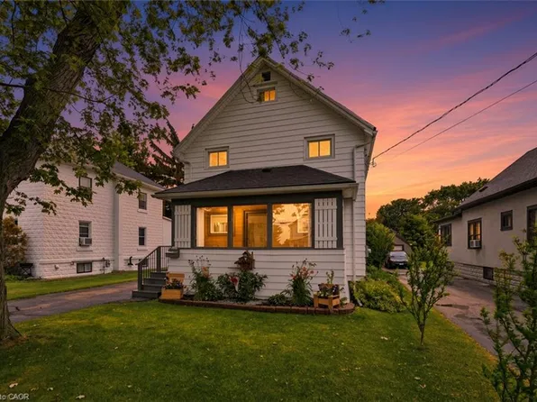 458 Davis St, Pt Colborne, ON L3K 1Z8