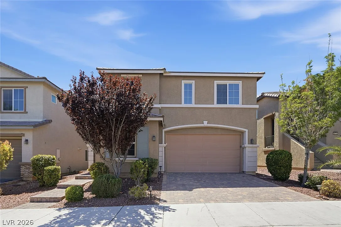 4 bed, 3.0 bath, 2286 sqft, $2,395 — Photo 1