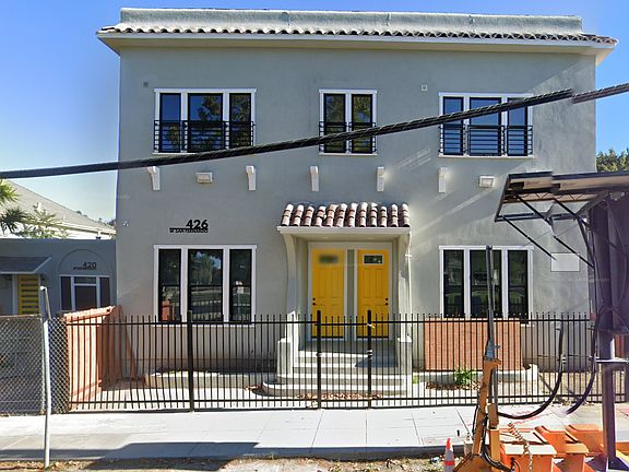 5th image of 420 W San Fernando St #300