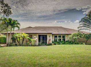 222 Willoughby Dr, Naples, FL 34110