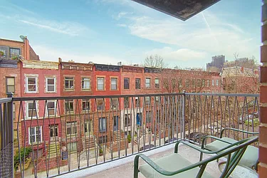 Rented by Living New York