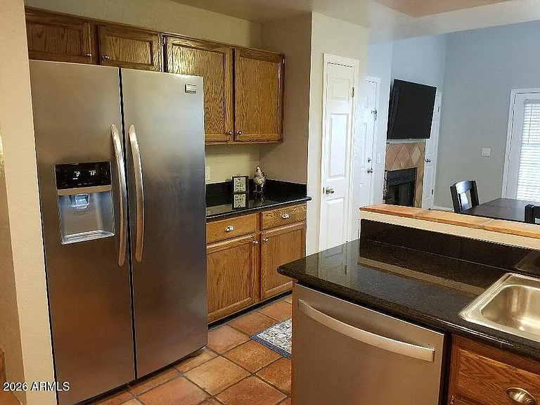2333 E Southern Ave — Photo 4