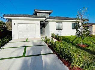 3370 W 1st Ave, Hialeah, FL 33012