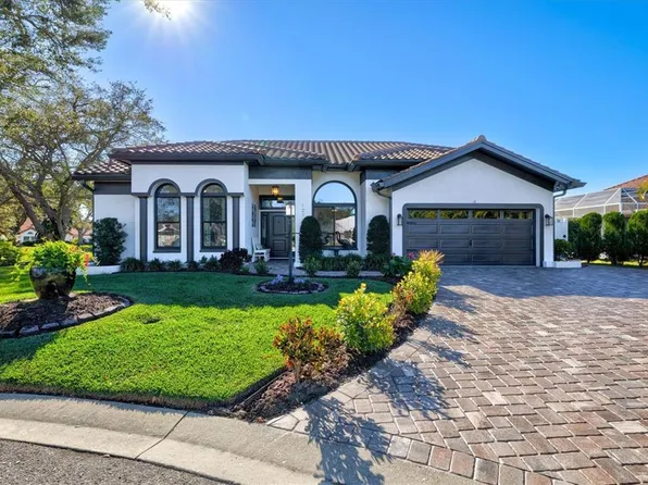1210 Whitney Dr, Venice, FL 34292
