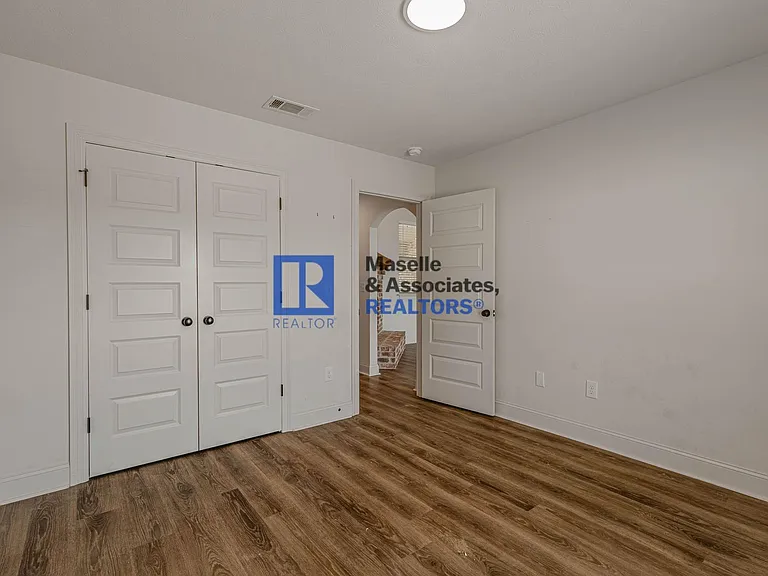 509 Silver Hill Dr — Photo 30