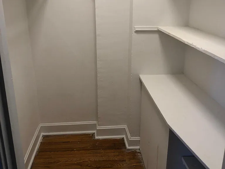 5635 N Wayne Ave #3 — Photo 6