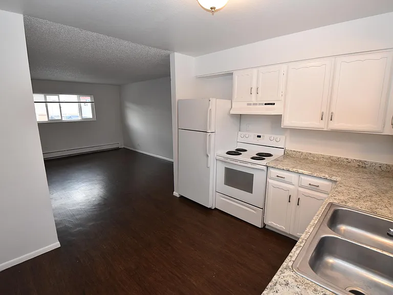 335 Vehr Dr #3 — Photo 6