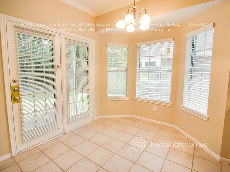 7822 Heather Heights Way — Photo 6