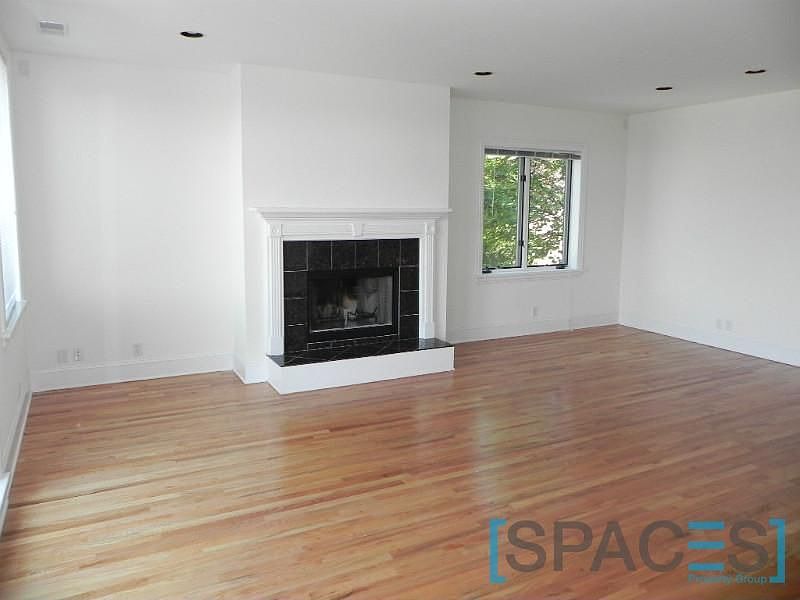 1st image of 3017 N Ashland Ave #3