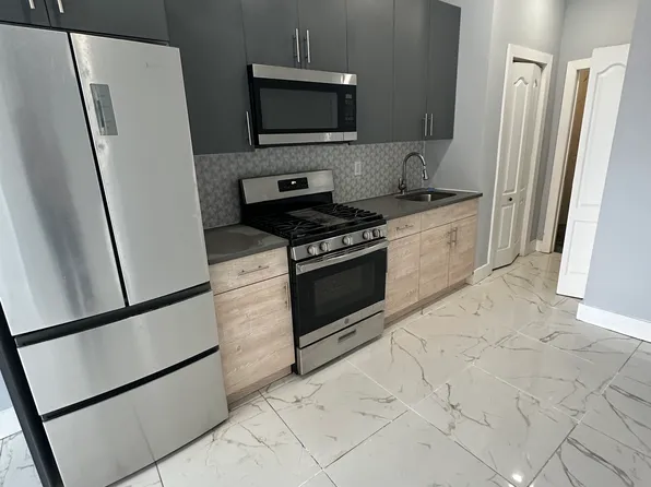 400 Central Ave #B4, Jersey City, NJ 07307