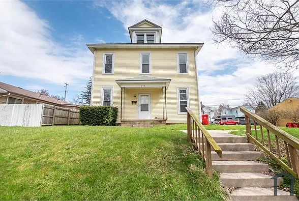 138 N Madison Rd #A