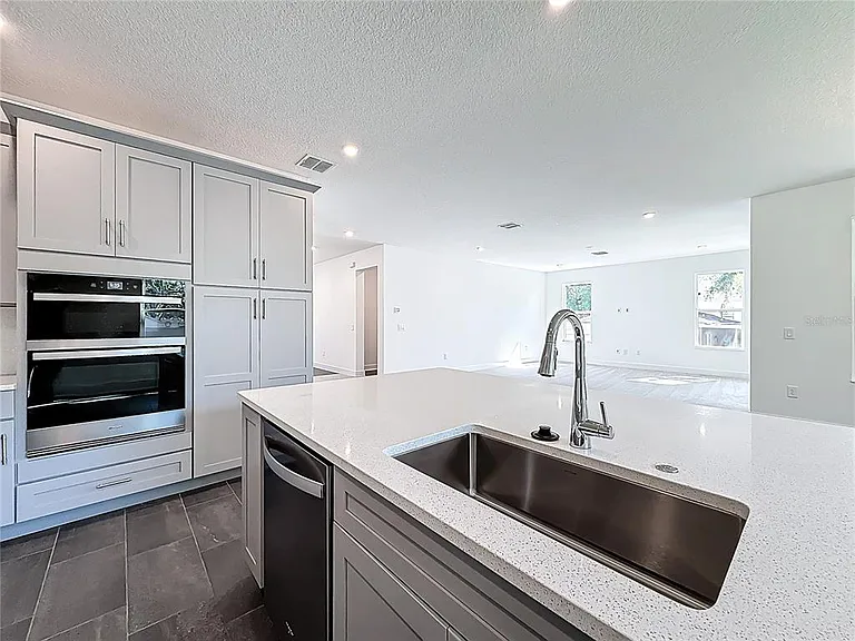 4732 W Wallcraft Ave — Photo 33