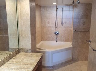 1833 S Ocean Dr APT 1203, Hallandale, FL 33009