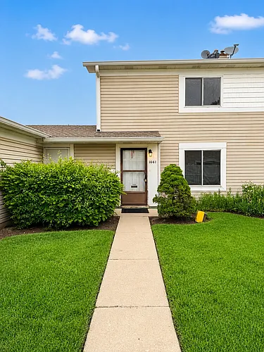 1661 Cornell Dr Photo 1