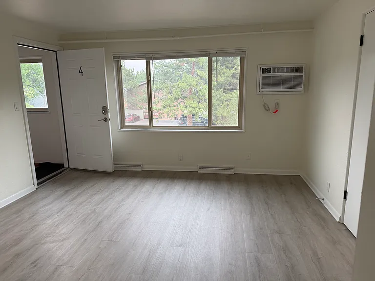 1820 Alpine Ave #3 — Photo 5