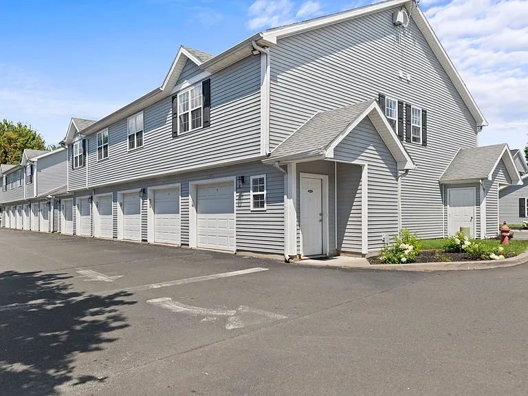 1100 River View Rd — Photo 14