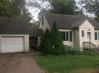 507 W Lake Lansing Rd, East Lansing, MI 48823