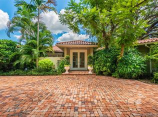 4201 Bay Point Rd, Miami, FL 33137