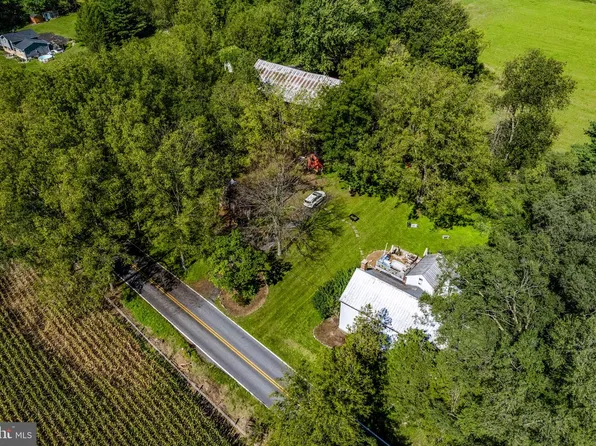 165 Point Rd, Wernersville, PA 19565