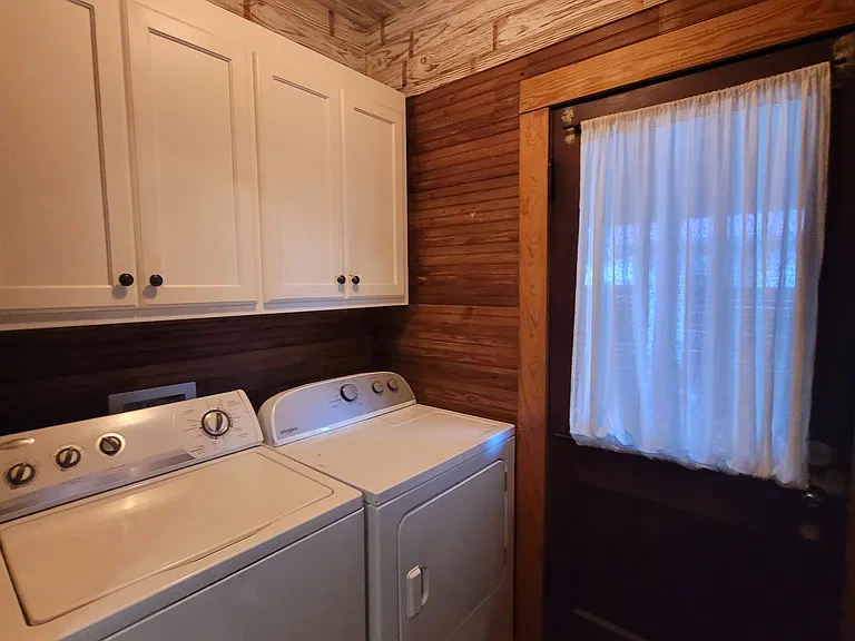 59 Maple St — Photo 11