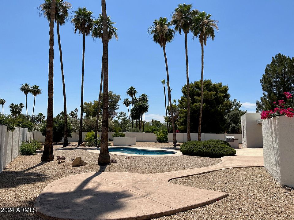 2nd image of 8465 E SAHUARO Drive