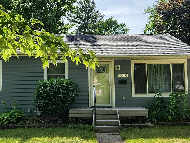 1140 Hull Ave — Photo 17