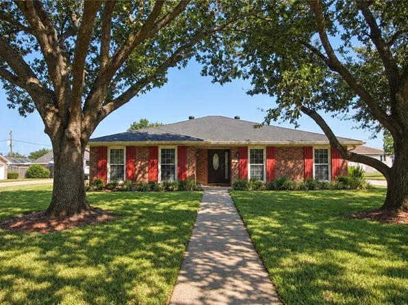 111 Surrey Dr, La Place, LA 70068