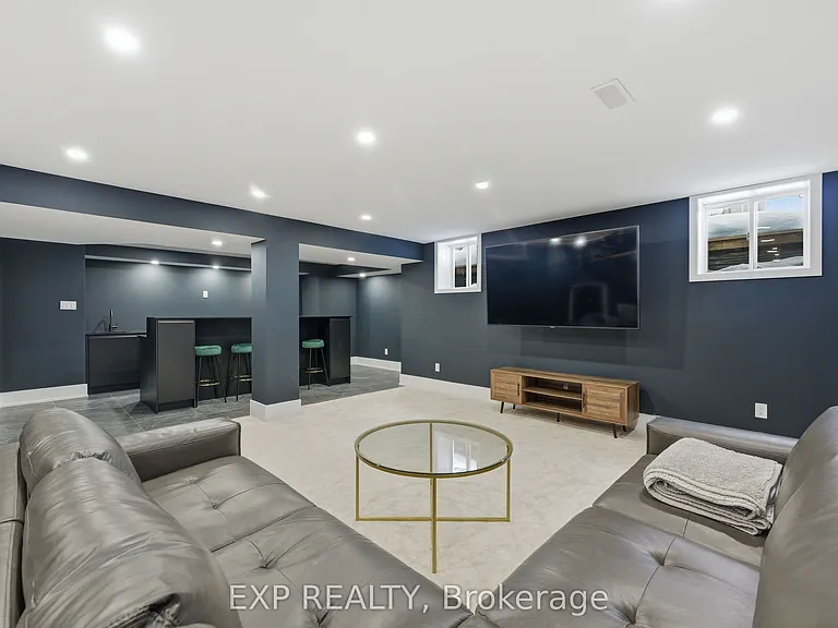 144 Unity Pl — Photo 38