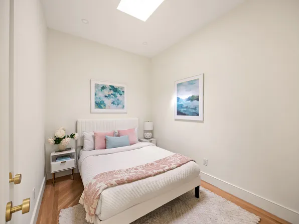 340 Lincoln Road image 21 of 25