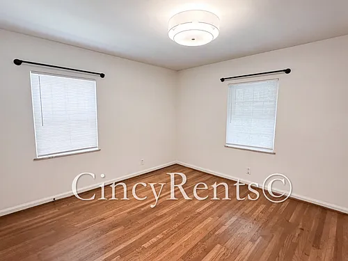837 Van Dyke Ave #1 — Photo 17