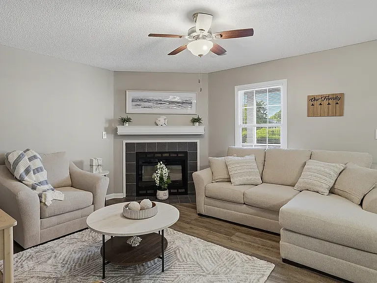 Westpointe Apartments — Photo 8