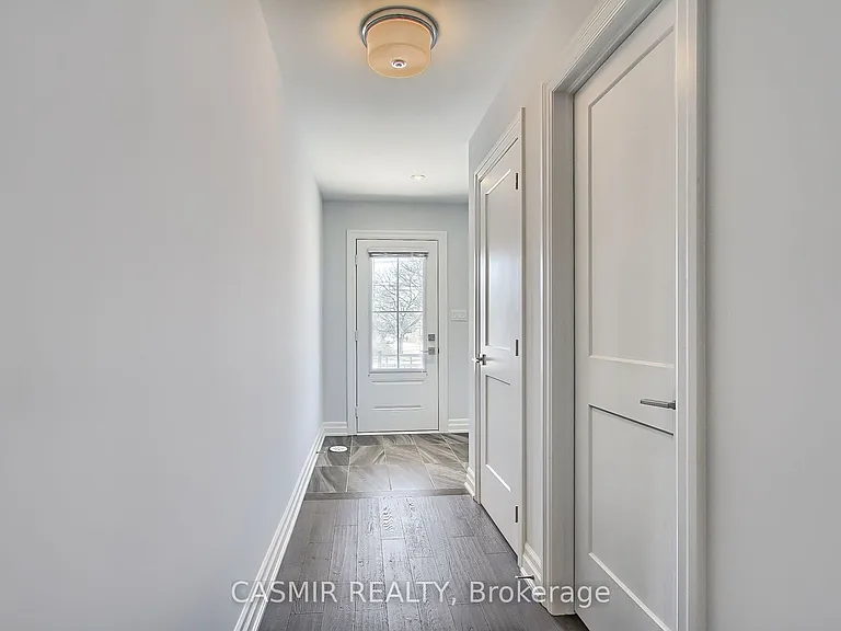 9873 Keele St — Photo 3