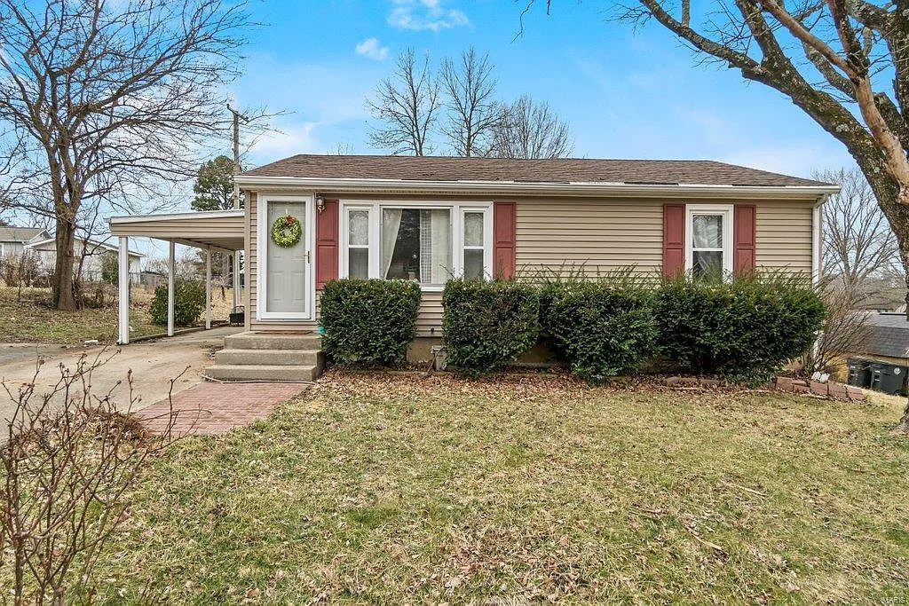 2 bed, 768 sqft, $1,150 — Photo 1