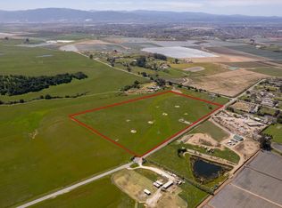 540 Old Natividad Rd, Salinas, CA 93908