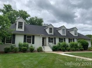 4610 Montibello Dr, Charlotte, NC 28226