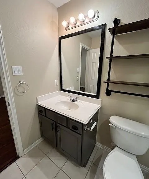 11714 Elizabeth Ct — Photo 12