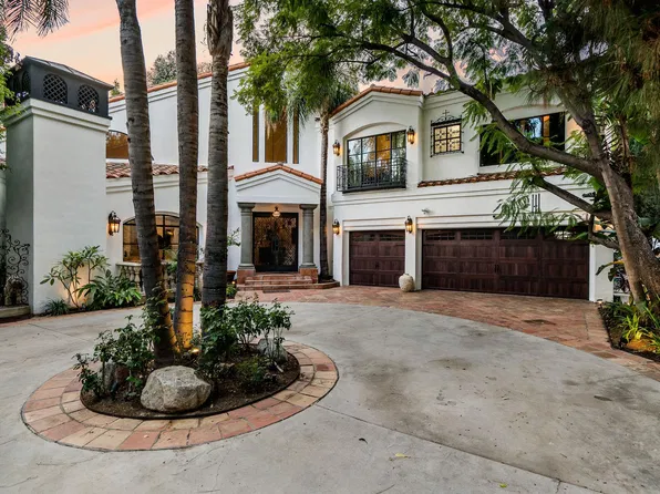 4909 Woodley Ave, Encino, CA 91436