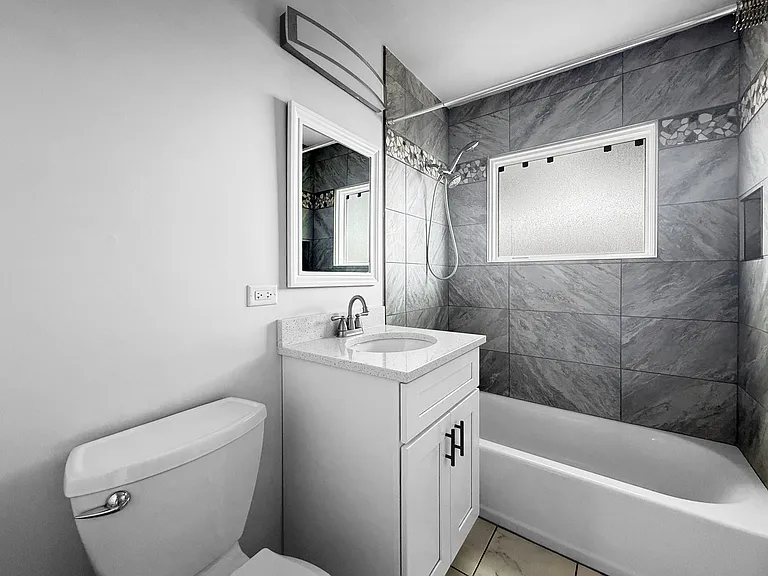 10407 N Church St #2 — Photo 8