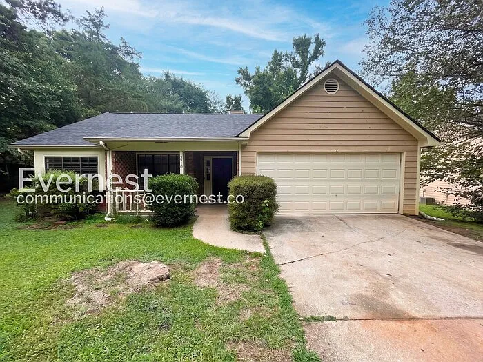 3615 Winterberry Ln