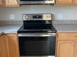 111 Main St #1, Franklin, NJ 07416