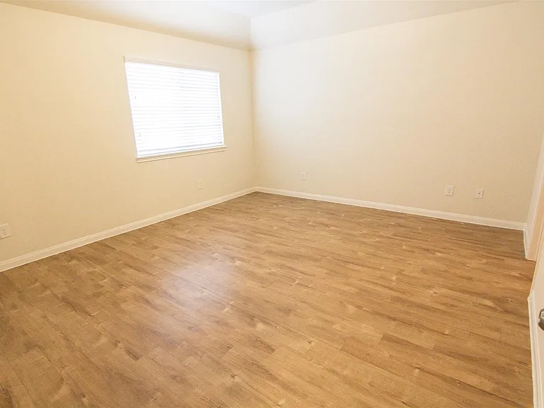 734 N Ella Creek Dr — Photo 7