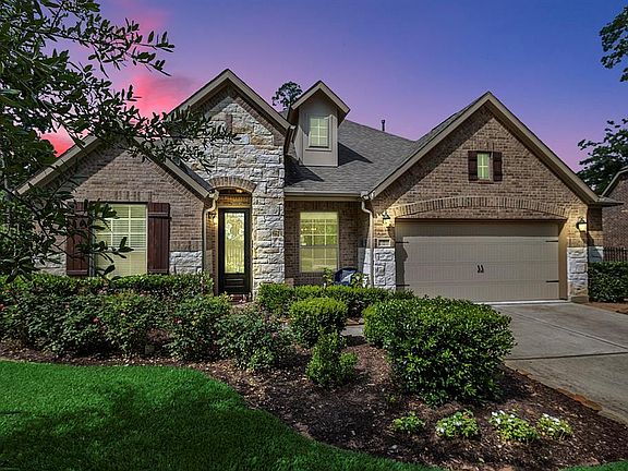Positioned on a quiet cul de sac lot, this elegant retreat awaits you!