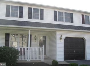 210 Evergreen Ln, Fleetwood, PA 19522